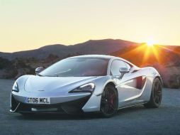 Deportivismo. El auto se presentó recientemente en Monterey, California, en el marco del concurso de la elegancia de Pebble Beach. ESPECIAL / McLaren