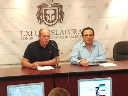 Valencia (izq) presentará la iniciativa en sesión ordinaria la siguiente semana. TWITTER / @LegislativoJal