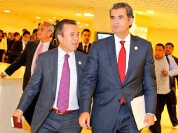 Enrique Ochoa Reza, a su llegada a la tercera Reunión Plenaria de los Diputados del PRI. TWITTER / @PRI_Nacional