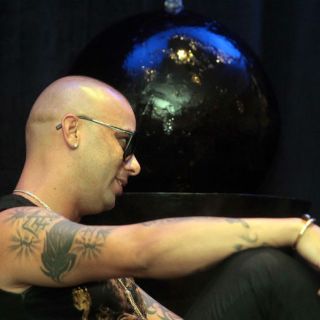 Wisin pide respeto sobre salud de su hija recién nacida