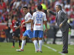 El 'Jefe' bromea sobre el hecho de que Cruz Azul no es como los Cuervos, porque ellos sí piensan en las negociaciones. MEXSPORT / ARCHIVO