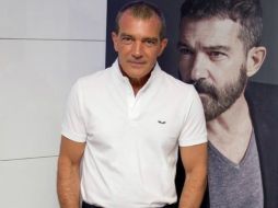 En 2011, junto a su  ex esposa, Melanie Griffith, recogió fondos para la candidatura de Obama. TWITTER / @antoniobanderas