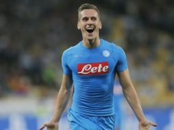 Milik, que fichó por el Nápoles en el mercado de verano procedente del Ajax, lleva ya cuatro goles con el nuevo equipo. AP / E. Lukatsky