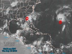 'Julia' se desplaza lentamente hacia el noroeste con vientos máximos sostenidos de 65 km por hora. ESPECIAL / nhc.noaa.gov