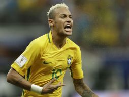 El jugador del azulgrana dice sentirse importante en el equipo y espera que su juego ayude a tener una buena temporada. AP / ARCHIVO