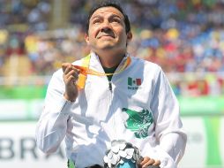 ''Edgar nos vuelve a emocionar... ¡Felicidades!'', escribe el Mandatario en su cuenta de Twitter. TWITTER / @CONADE