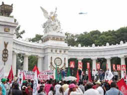 Integrantes del Movimiento Antorchista realizaron una concentración en el Hemiciclo a Juárez, en contra de Miguel Ángel Mancera. SUN / E. Vega