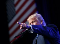 El político dice que el moderador del debate, Lester Holt de la cadena NBC. AP / ARCHIVO