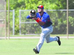Ayer, en la primera práctica de Tim, medios de comunicación y aficionados se dieron cita para apoyarlo. AP / W. Lee