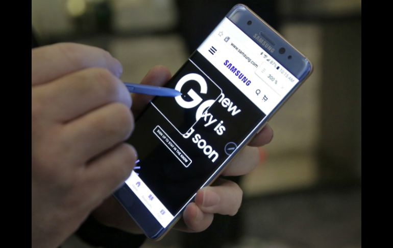 La compañía retiró 2.5 millones de dispositivos en 10 países por un problema en la fabricación de las baterías recargables. AP / R. Drew