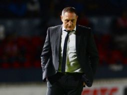 ''Estamos en deuda con la afición, nos vamos muy dolidos, nos hubiese gustado sacar este proyecto adelante'', dijo su auxiliar. MEXSPORT / ARCHIVO