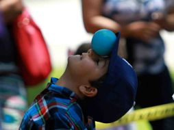 Entre las actividades que consideran normales para un niño se encuentran recoger sus juguetes, hacer tarea y jugar. NTX / ARCHIVO