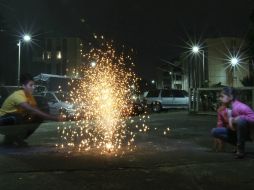 Las quemaduras por cuetes o explosivos en los menores aumentan en época de fiestas navideñas. EL INFORMADOR / ARCHIVO