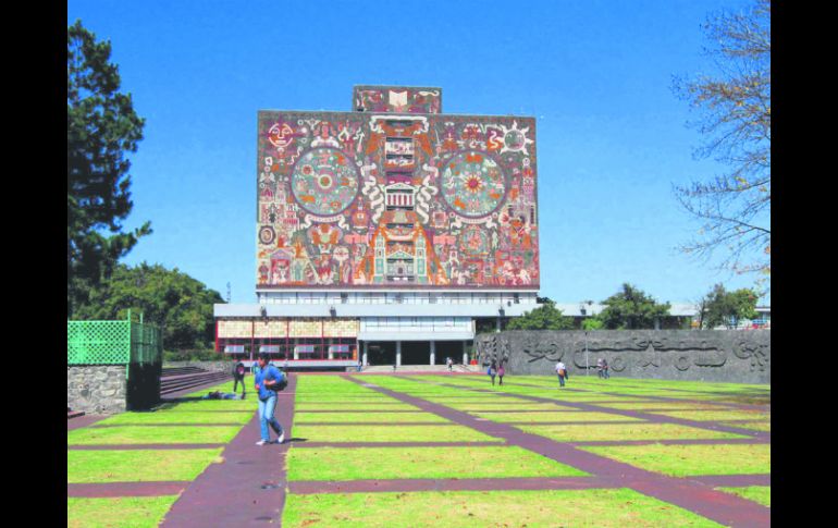 Con orgullo. El rector de la UdeG, Tonatiuh Bravo Padilla, felicitó a la comunidad universitaria de la UNAM. NTX / ARCHIVO