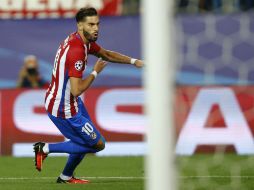 Al minuto 35, Yannick Carrasco disparó con un zurdazo que primero pegó al poste y luego fue adentro de la portería. AP / D. Ochoa de Olza