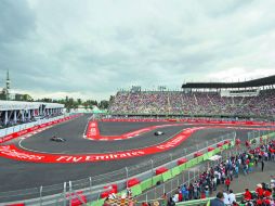 Acción del Gran Premio de México celebrado en 2015, donde el ganador fue el alemán Nico Rosberg. MEXSPORT /