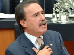 El coordinador de la bancada priista lamentó el suceso. TWITTER / @Emilio_Gamboa_