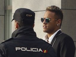 El Barcelona dijo que el fichaje del futbolista costó 40 millones de euros, pero se cree que ascendería hasta 83 MDE. EFE / ARCHIVO