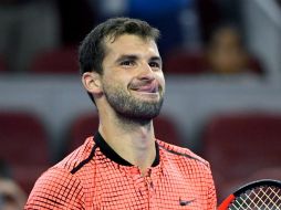 Nadal estuvo especialmente errático en el saque y sucumbió ante un Dimitrov muy inspirado. AFP / W. Zhao