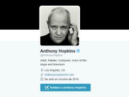 Una de sus primeras publicaciones fue el retuit de un video donde aparece con el actor Mark Wahlberg. TWITTER / @AnthonyHopkins