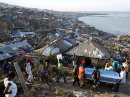 El gobierno espera ayuda internacional para hacer frente a la tragedia. AP / D. Chery