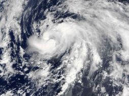 NASA transmite imagen satélital de la tormenta tropical Nicole desde el Océano Atlántico Oeste. AFP / HO