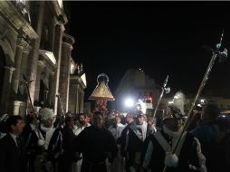 La figura de la Virgen de Zapopan parte de la catedral de Guadalajara a su Santuario. EL INFORMADOR / F. Atilano