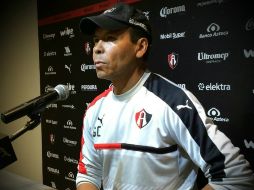 El ''Profe'' Cruz espera la llegada de Rafael Márquez y Luis Robles para que el plantel esté completo y se puedan tomar decisiones. TWITTER / @atlasfc