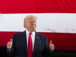 Trump enfrenta una tormenta tras la publicación de una grabación en la que describe cómo abusa de las mujeres debido a su poder. AP / E. Vucci