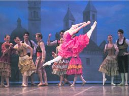 Majestuoso. El espectáculo tiene un hondo arraigo español. ESPECIAL / Compañía Nacional de Danza