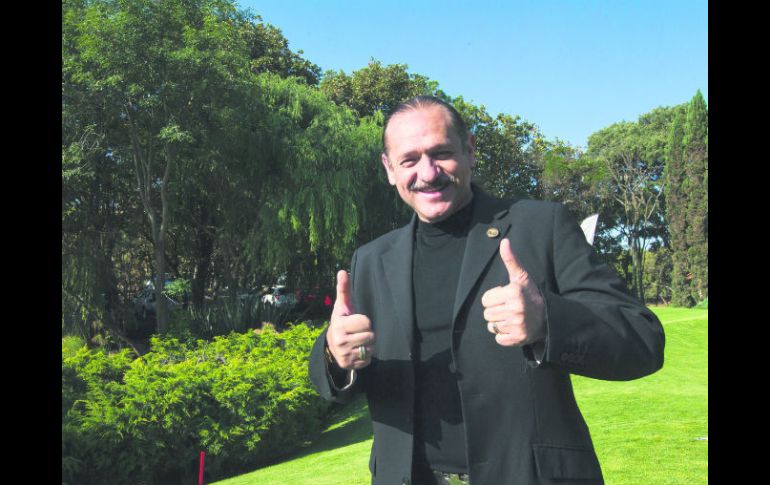 Mi vida está en los escenarios, y allí soy feliz: Teo González. EL INFORMADOR /