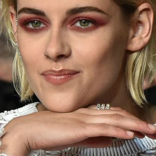 Captan a Kristen Stewart con la ex de Cara Delevingne
