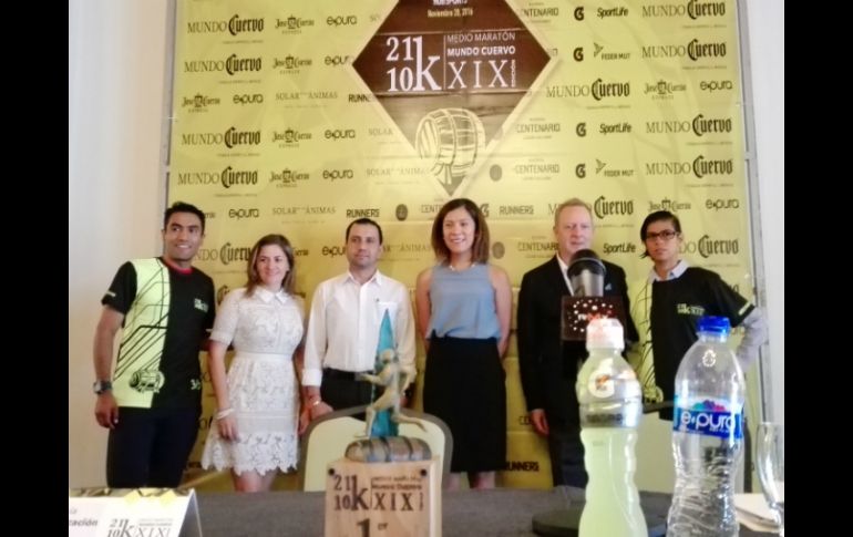 En la Hacienda El Centenario, en la cabecera municipal de Tequila, se llevó a cabo la presentación de esta inigualable carrera. EL INFORMADOR / A. Rodríguez