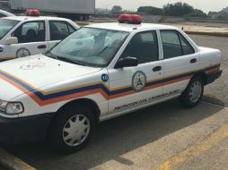 El vehículo contaba con los logotipos de la corporación en naranja con azul sobre un fondo blanco. ESPECIAL /