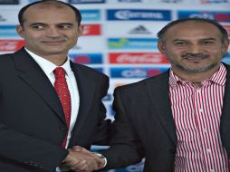 Gutiérrez (D) no tiene de momento ofertas para dirigir en el balompié nacional. MEXSPORT / J. Ramírez