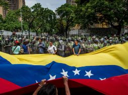 Tribunales penales de al menos cinco estados invalidaron el recaudo previo de firmas del 1% del padrón en esas regiones. EFE / ARCHIVO