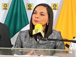 Mojica señala que Trump fue trasladado en un helicóptero de las fuerzas armadas mexicanas, lo cual viola el Código Penal Federal. TWITTER / @PRDMexico