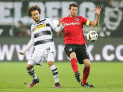 Se trató de un cotejo trabado en media cancha, con pocas ocasiones de gol. EFE / M. Hitij