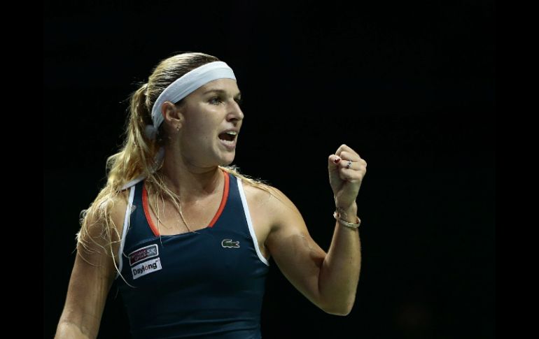 La número ocho del mundo espera a la ganadora del duelo entre Agniezka Radwanska y Angelique Kerber. EFE / W. Woon