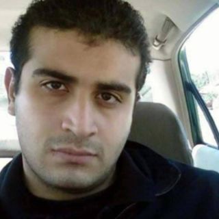 Esposa de autor de masacre de Orlando rompe el silencio