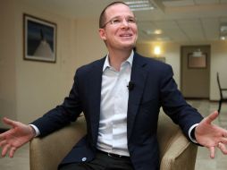 El presidente albiazul confirma que su familia se encuentra en EU; él pasa los fines de semana con ellos. SUN / ARCHIVO