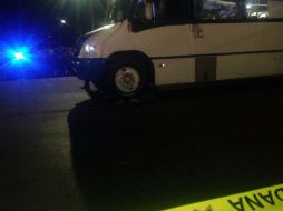 El chofer del autobús huyó del lugar. EL INFORMADOR /