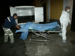 Los cuerpos de policías y civiles son trasladados el Servicio Médico Forense de la región. EL INFORMADOR / ARCHIVO