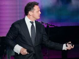 Indican que si Luis Miguel no hubiera pagado, podría haber sido arrestado a su entrada al país. INSTAGRAM / lmxlm