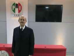Vellejo visita las instalaciones del PRI para informarse sobre el expediente en su contra. NTX /