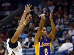 Clarkson logró 23 puntos y lideró a cinco jugadores. AP / G. Herbert