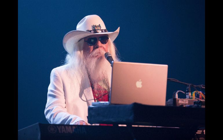 Leon Russell estaba recuperándose de una operación de corazón a la que se había sometido en julio. AFP / ARCHIVO