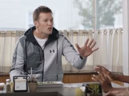 Brady termina el comercial preguntando por qué Foot Locker debe ser sancionado 'por algo que nunca pasó'. YOUTUBE / Snap Sports