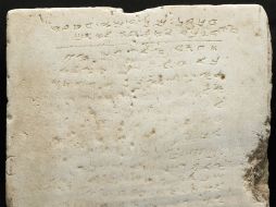 La losa incluye nueve de los 10 mandamientos conocidos, excluyendo 'No tomarás el nombre de Jehová tu Dios en vano'. AP / M. Roppolo