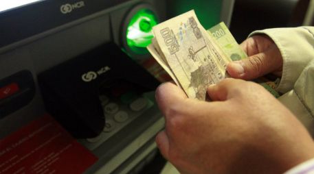 Navarrete destaca que el aumento podría representar un 20% al actual salario mínimo, sumando un incremento histórico. EL INFORMADOR / ARCHIVO